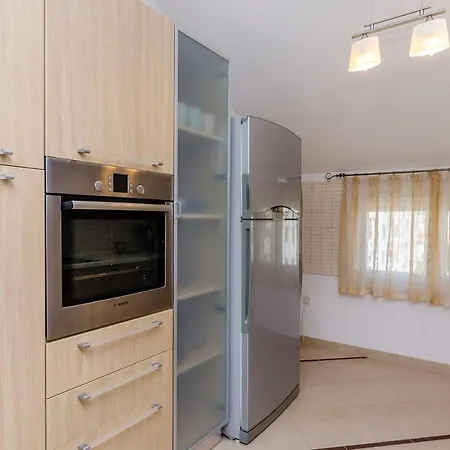 Apartment Dora Trogir Exterior photo
